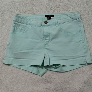 H&M Women's Shorts Size 6